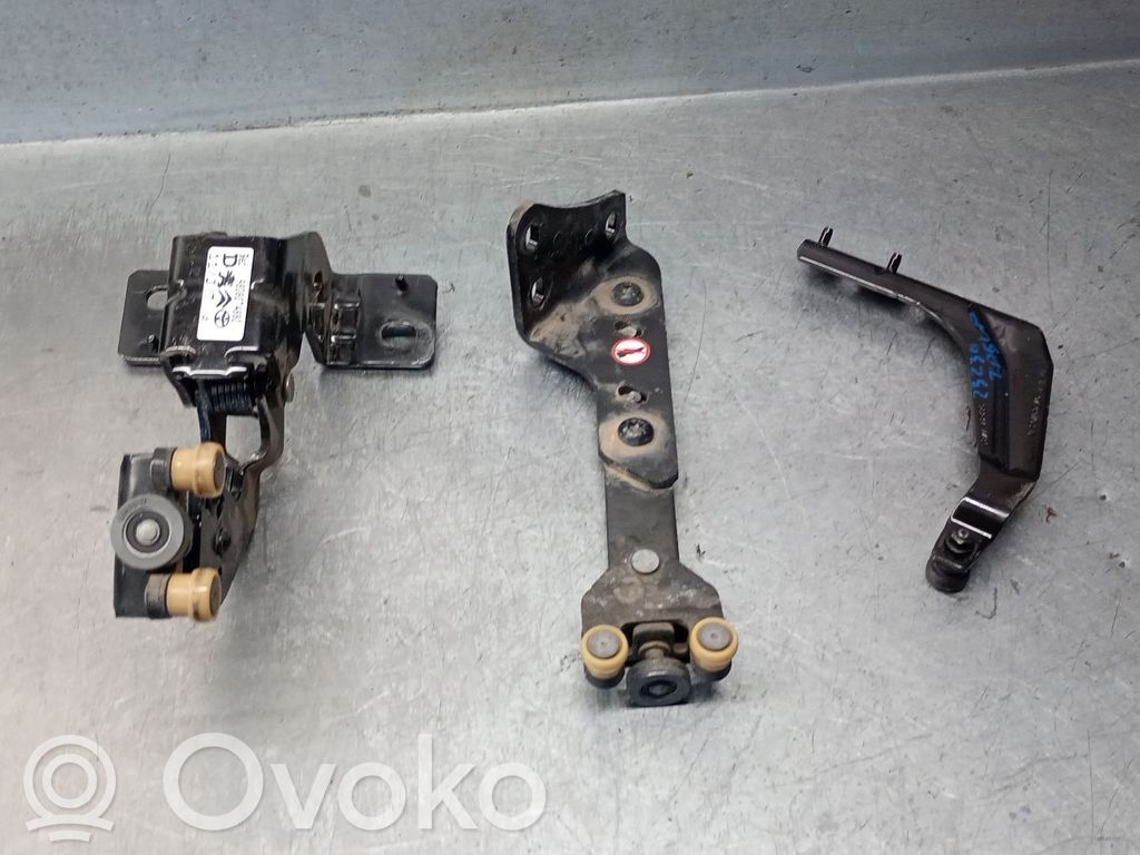 Citroen SpaceTourer XL Sliding door upper roller guide/hinge 