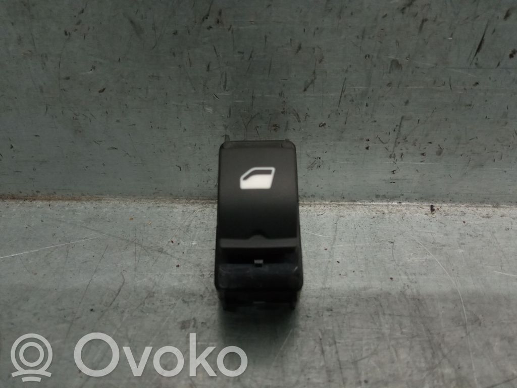Citroen C5 Aircross Electric window control switch 