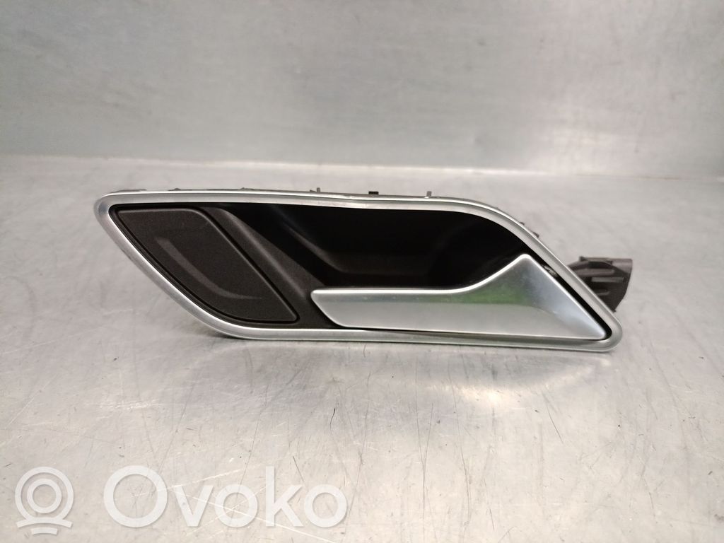 Audi A3 S3 8V Klamka wewnętrzna drzwi przednich 