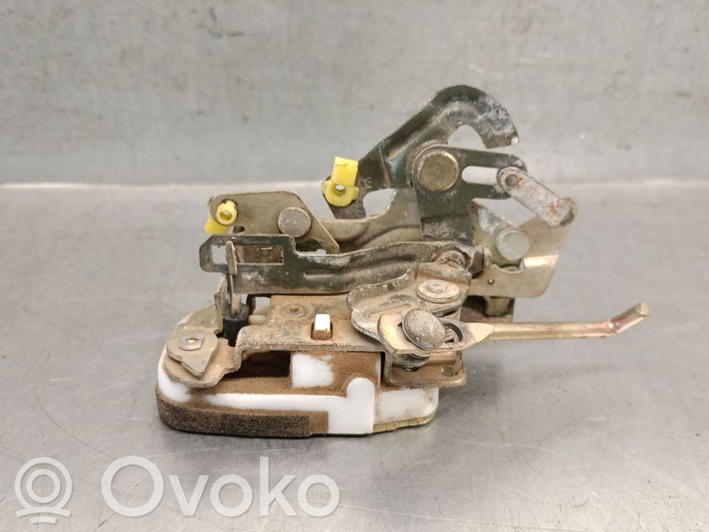 Hyundai Galloper Rear door lock 