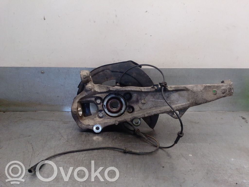 Infiniti EX Fuso a snodo con mozzo ruota anteriore