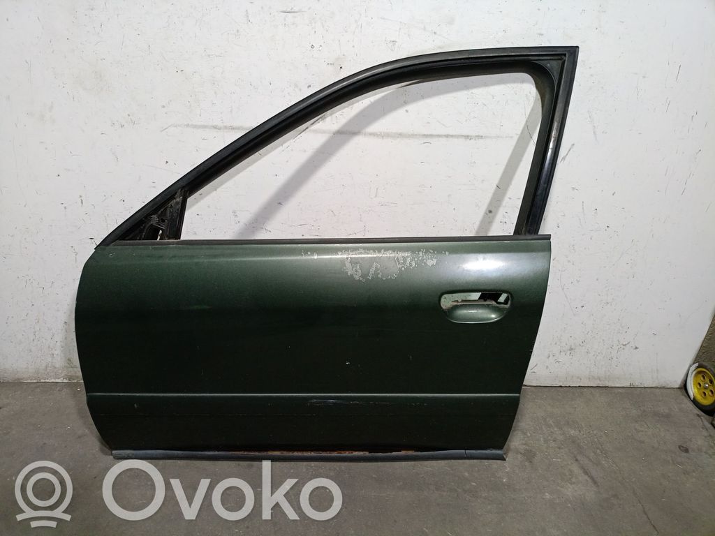 Audi A4 S4 B5 8D Durvis 