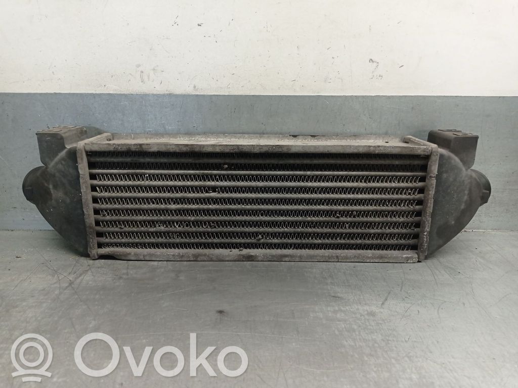 Ford Transit Interkūlerio radiatorius 