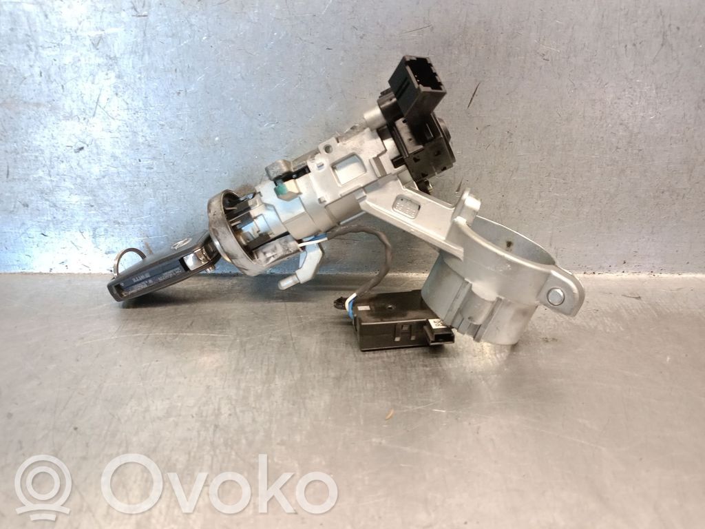 Opel Astra H Užvedimo spynelė 