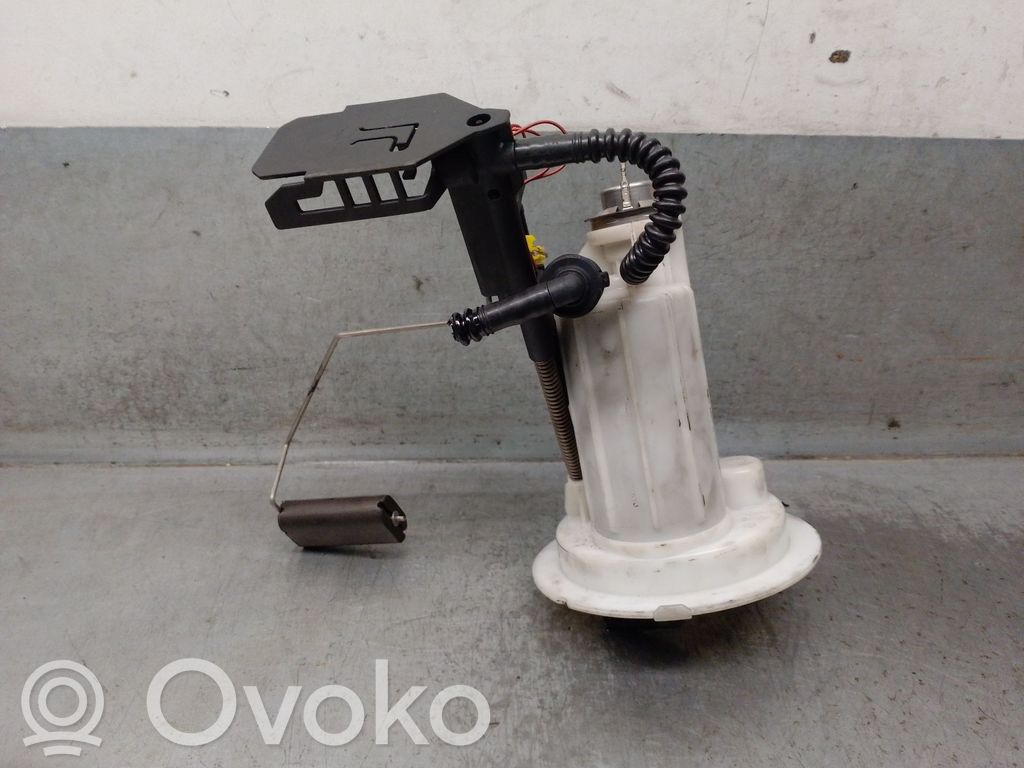 BMW 5 E60 E61 In-tank fuel pump 