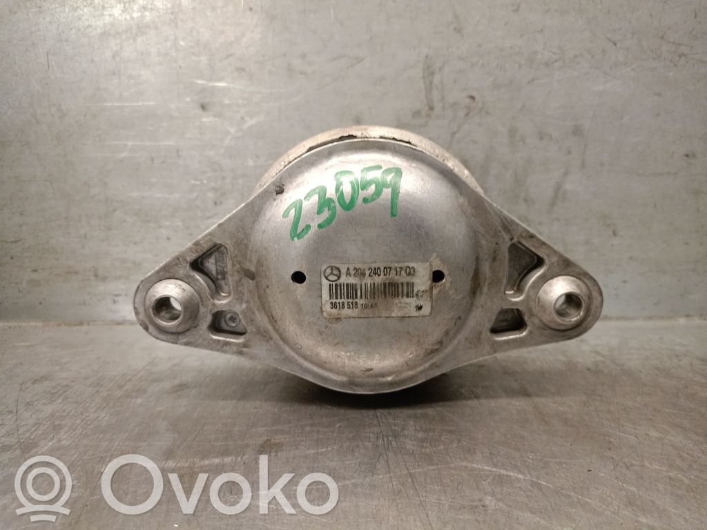 Mercedes-Benz C W204 Engine mount bracket 
