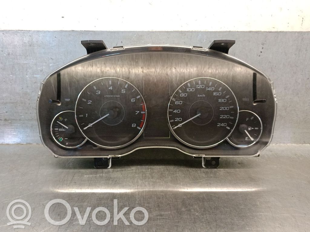 Subaru Outback Licznik / Prędkościomierz 