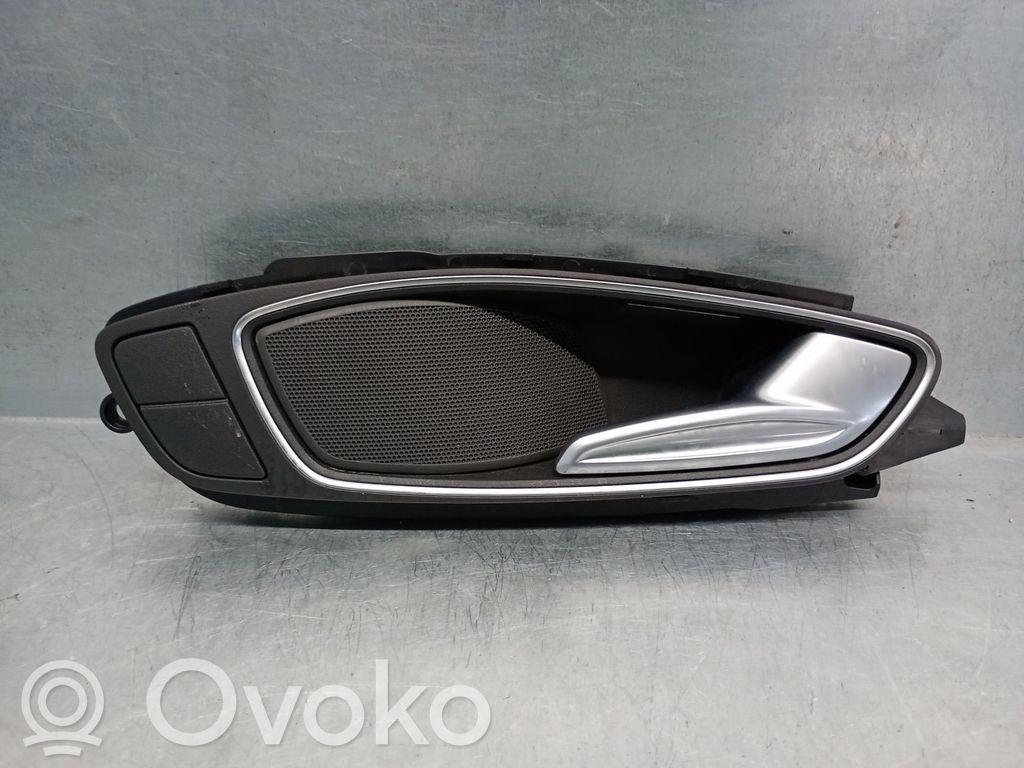 Audi A1 Manecilla interna puerta delantera 