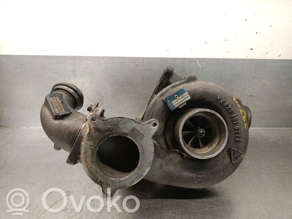 BMW 5 E60 E61 Turbina 