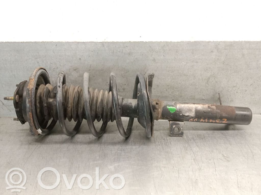 Ford Focus Front shock absorber with coil spring 