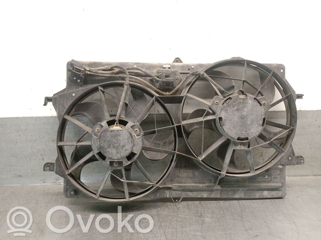 Ford Focus Elektrisks radiatoru ventilators 