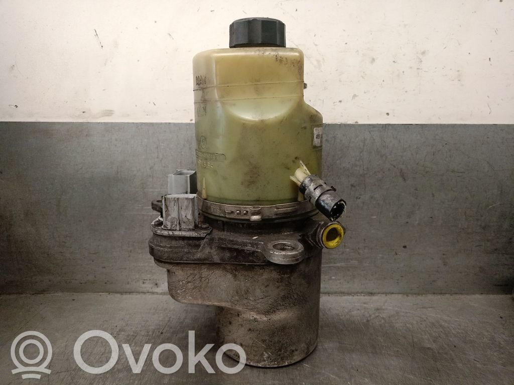 Ford Focus Power steering pump 