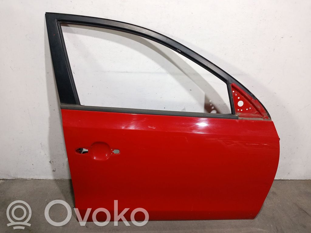 Hyundai i30 Drzwi przednie 