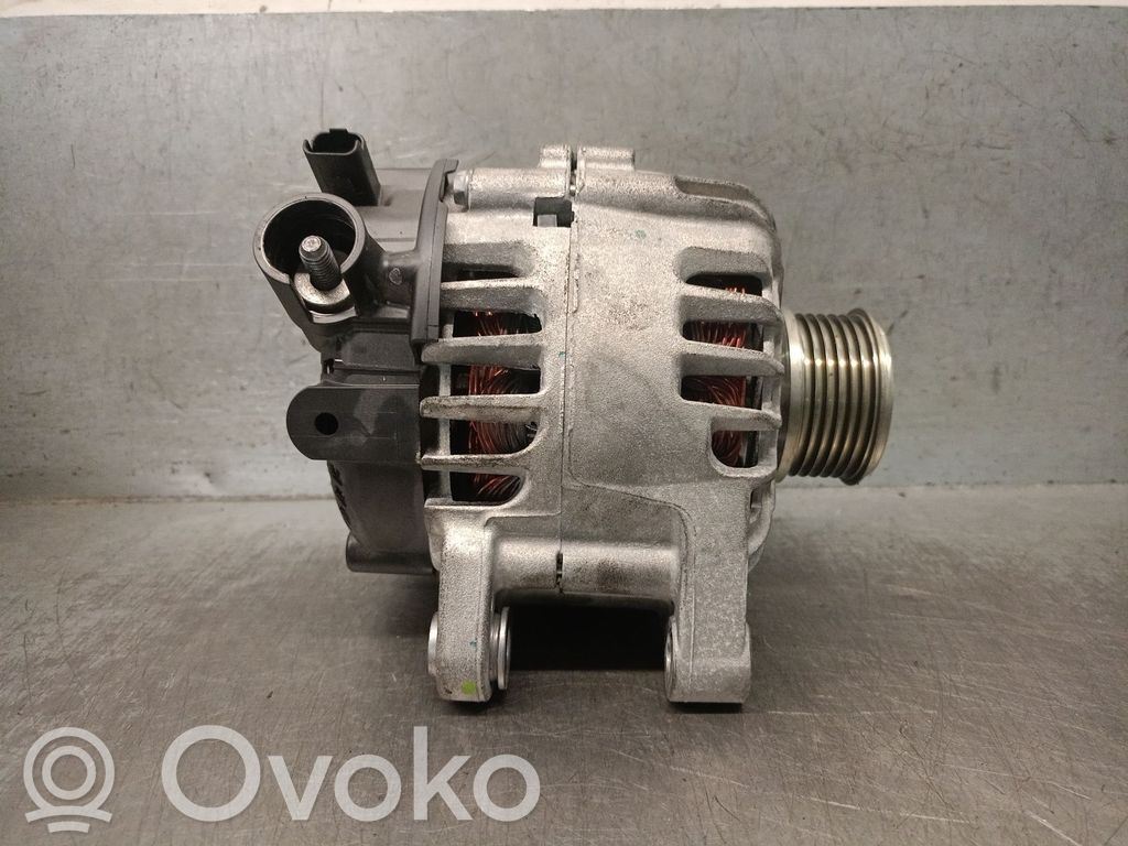 Opel Corsa F Generatore/alternatore 