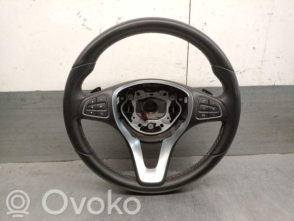 Mercedes-Benz B W246 W242 Ohjauspyörä 