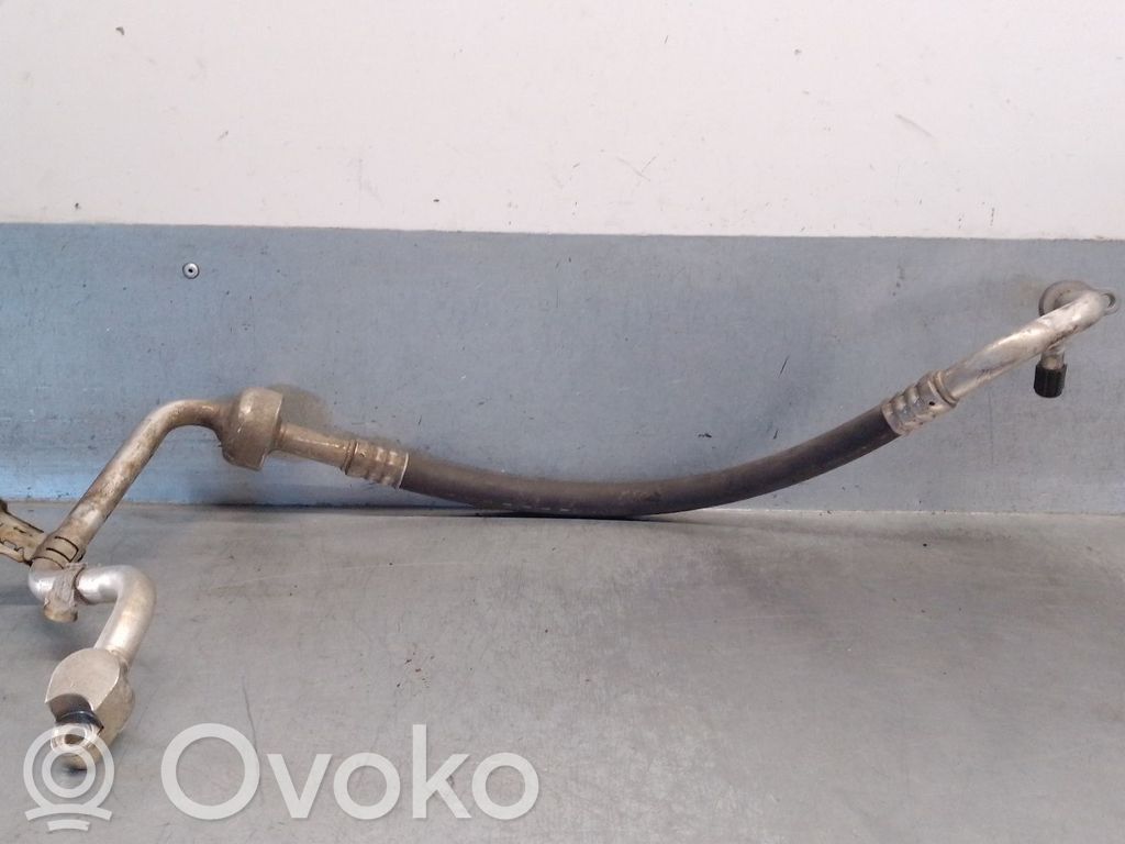 Ford C-MAX II Ilmastointilaitteen putki (A/C) 