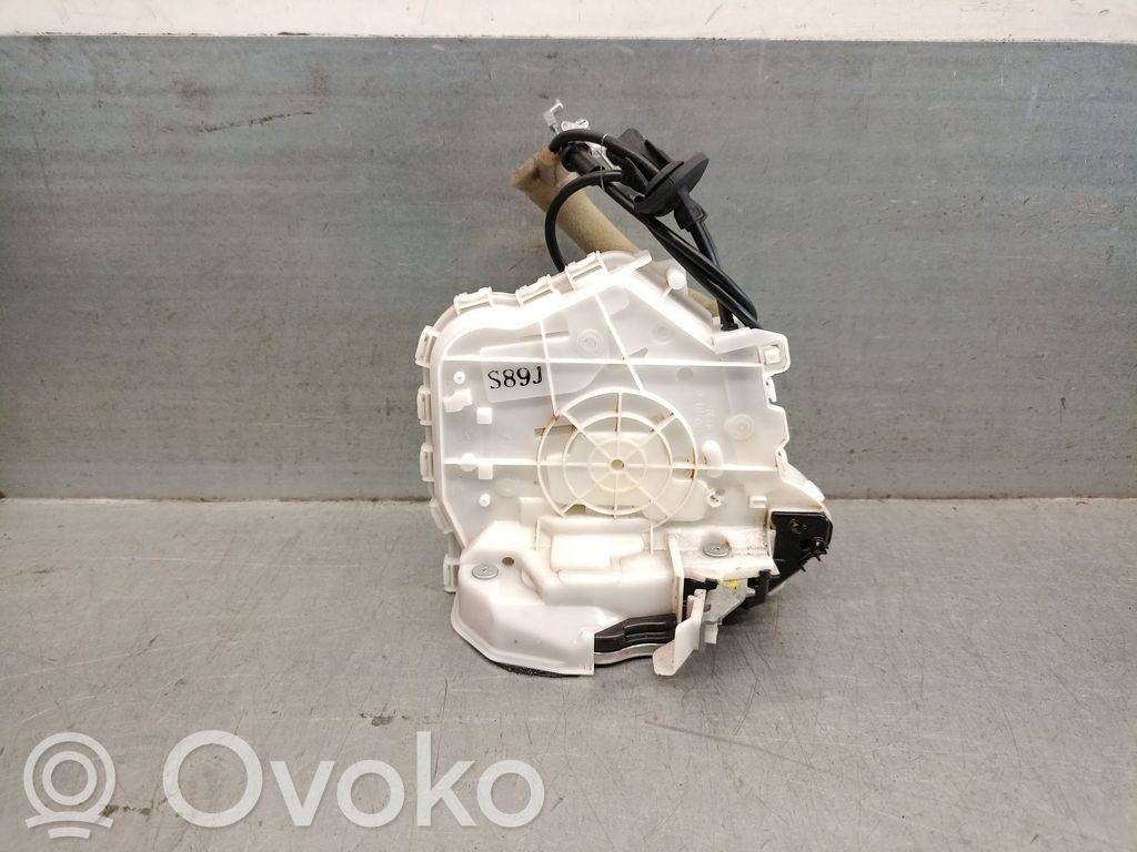 Mazda 3 Etuoven lukko 