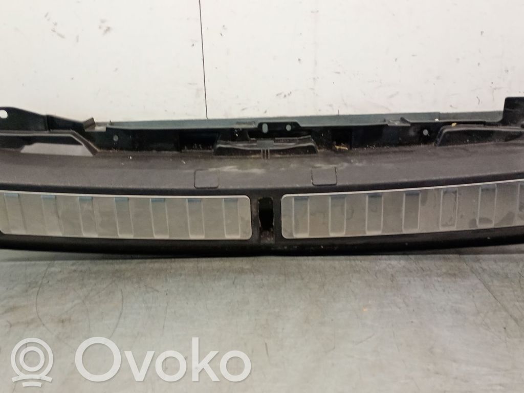 BMW X6 M Capac inferior