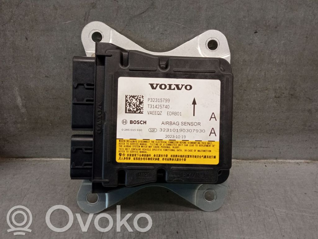 Volvo XC40 Airbag control unit/module 