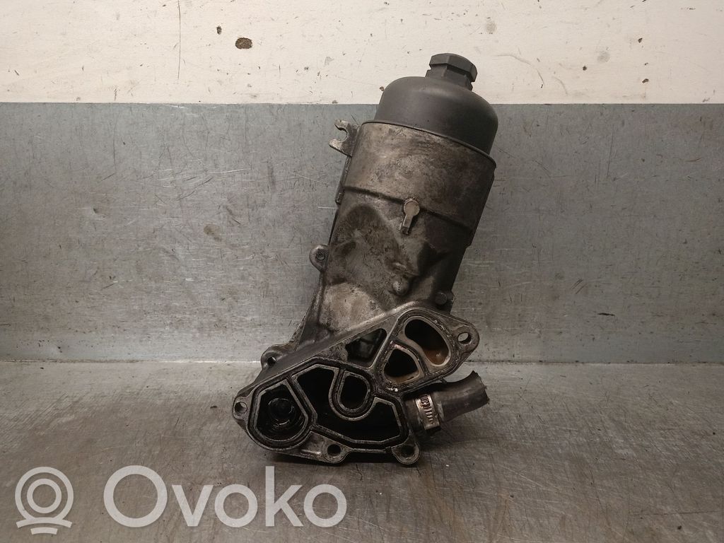 Citroen Berlingo Öljynsuodattimen kannake 