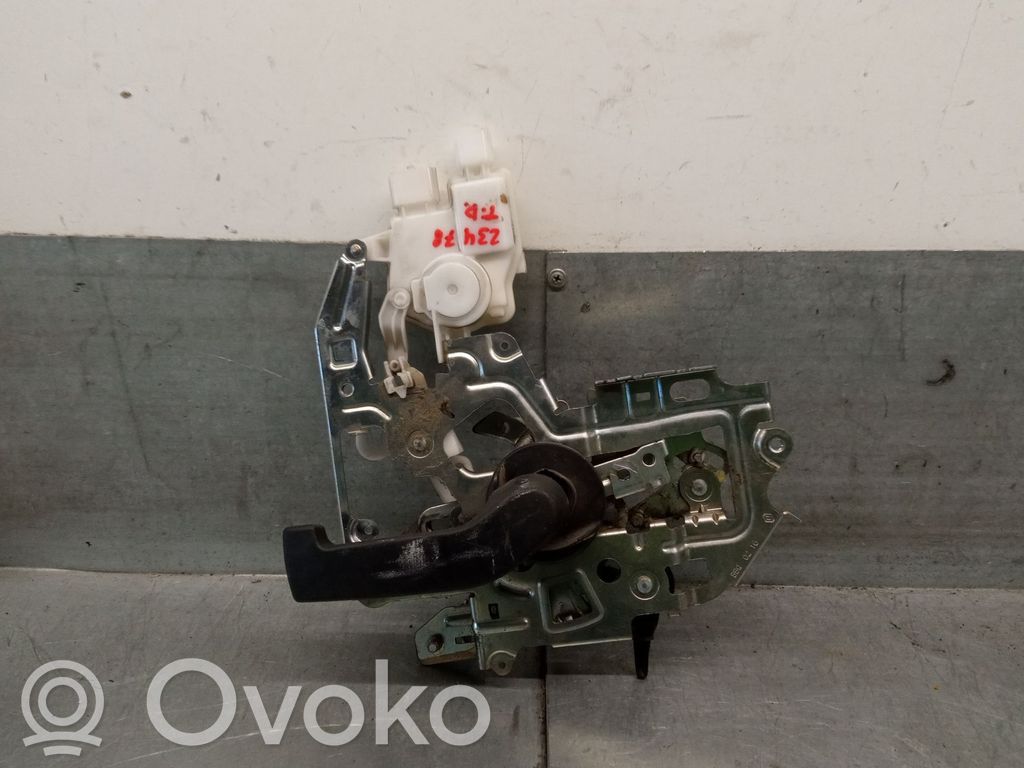 Opel Movano B Rear door lock 