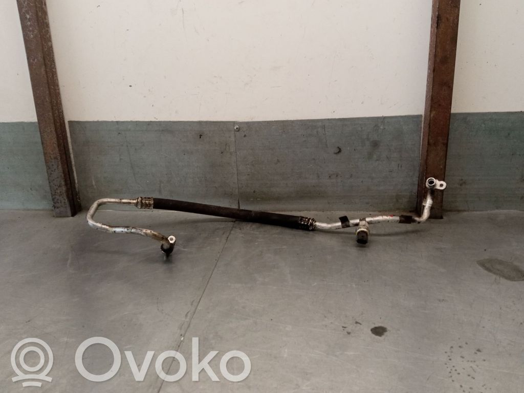 Opel Movano B Ilmastointilaitteen putki (A/C) 