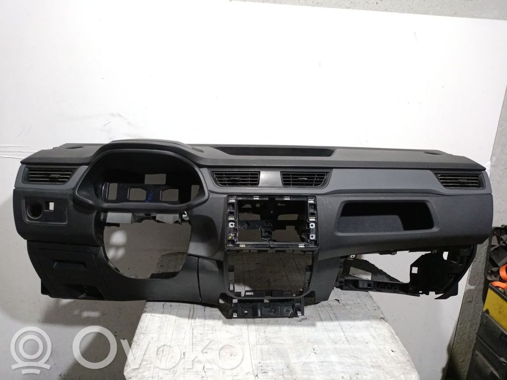 Renault Express Panelis 