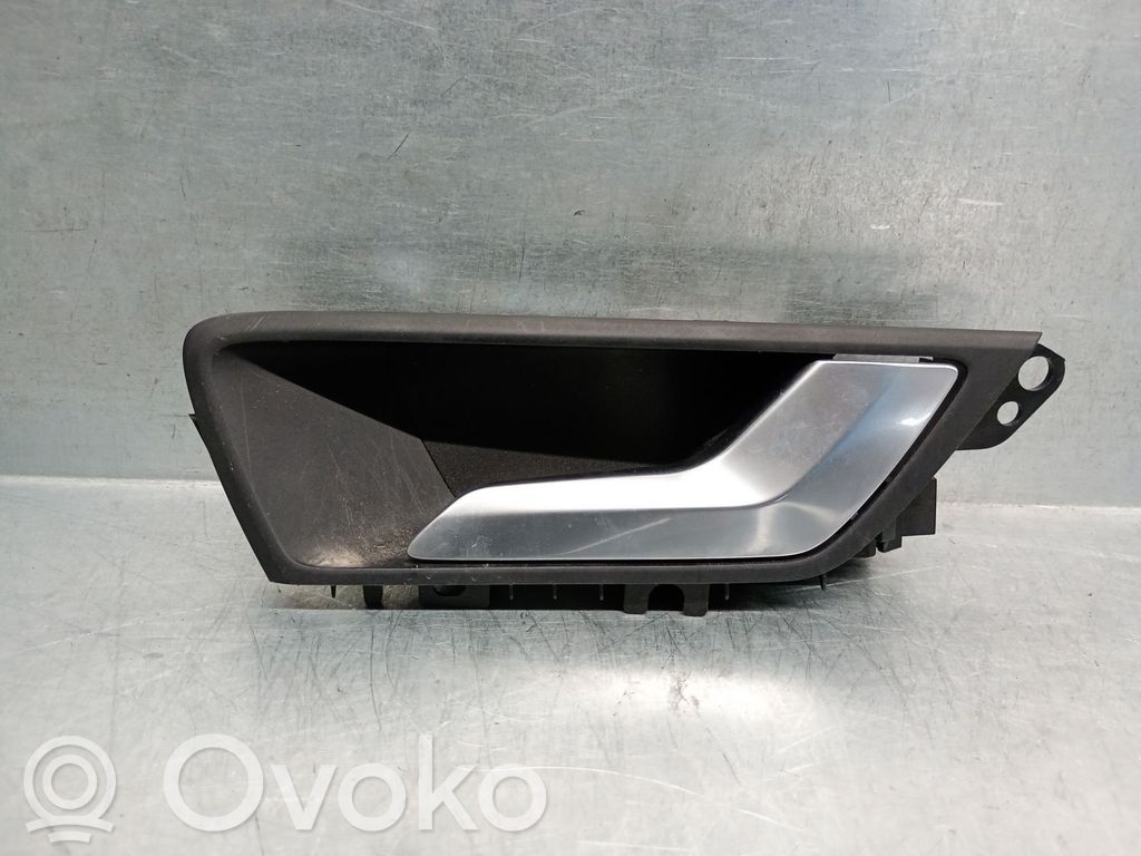 Ford Focus Manecilla interna puerta delantera 