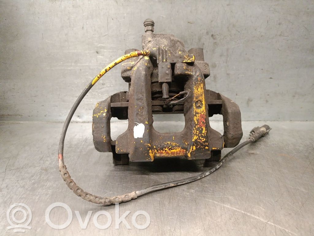 Mercedes-Benz ML W164 Supporto della pinza del freno posteriore