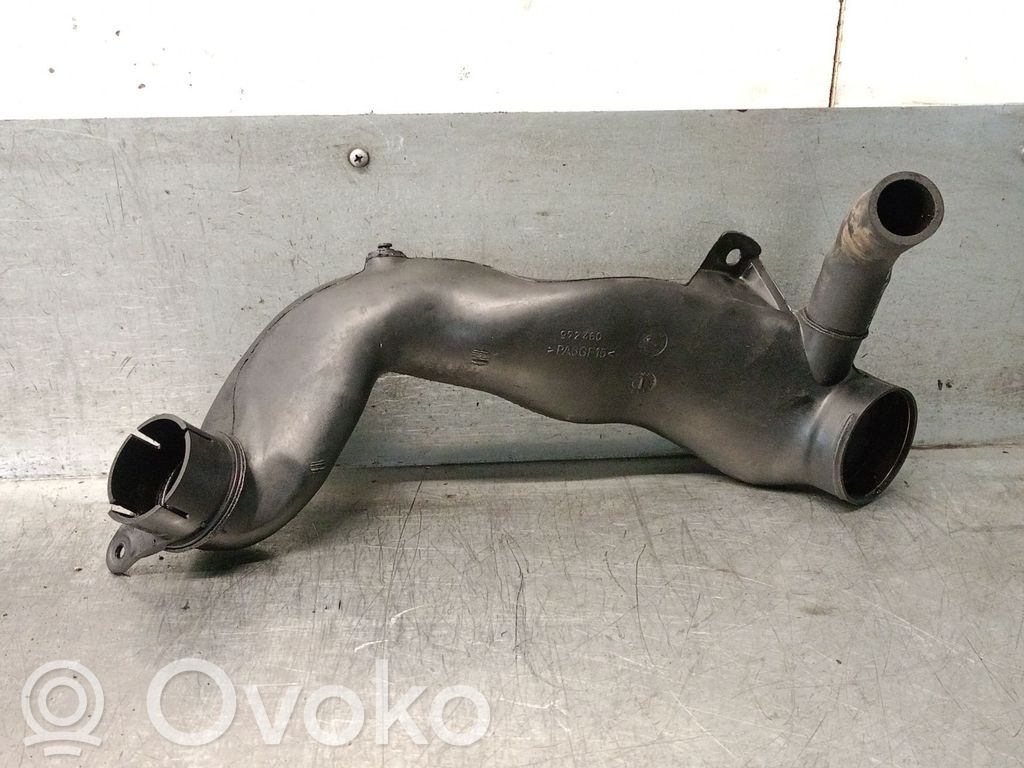 Ilmastointilaitteen putki (A/C)   972460,14242N