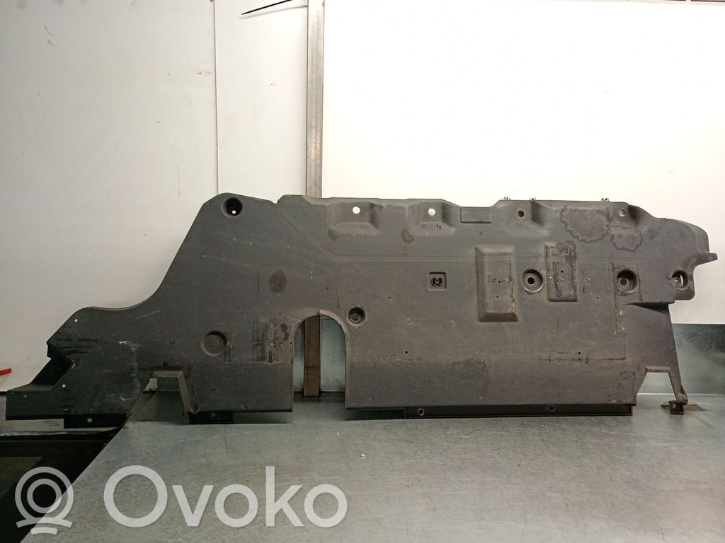 Fiat 500L Osłona dolna silnika 