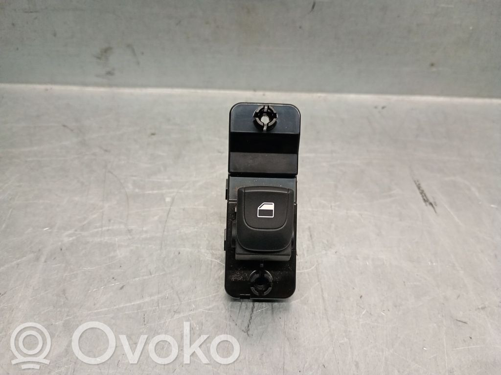 KIA Rio Electric window control switch 