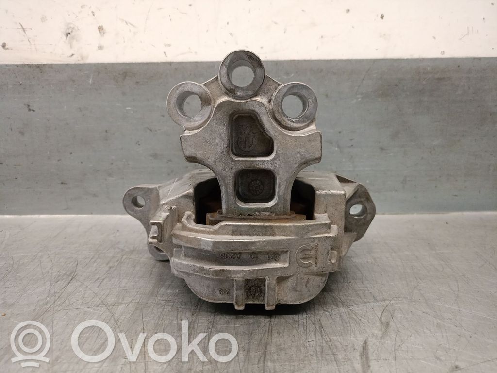 Fiat Tipo Engine mount bracket 