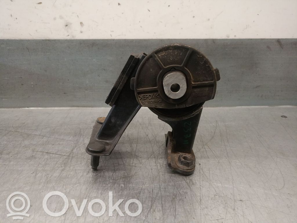Lexus CT 200H Engine mount bracket 