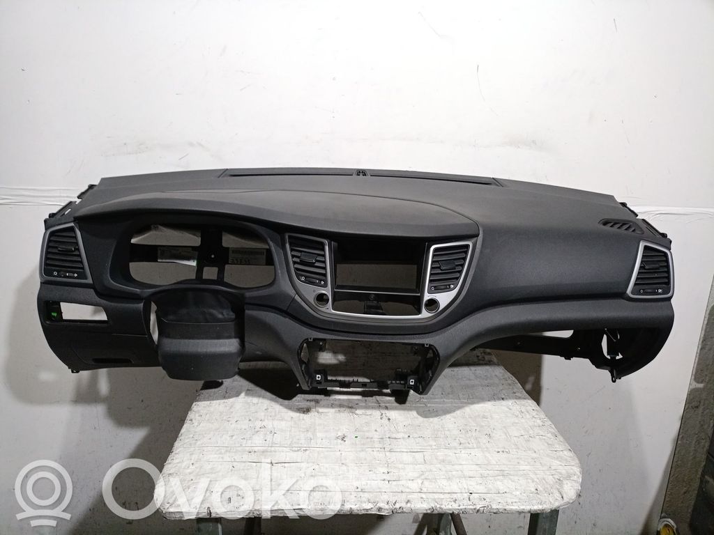 Hyundai Tucson TL Panel de instrumentos 