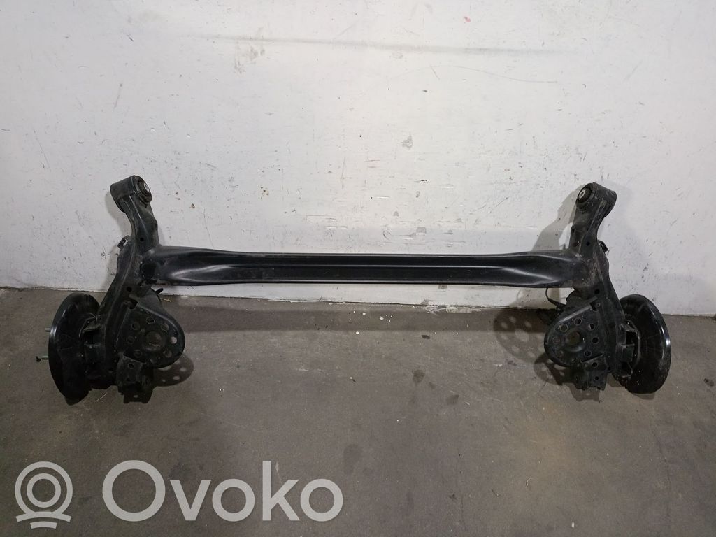 KIA Rio Eje trasero con reductor 