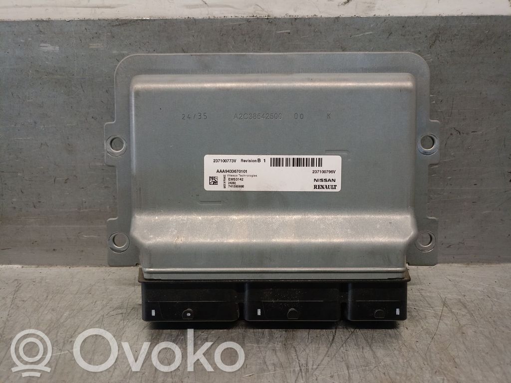 Dacia Sandero III Engine control unit/module 