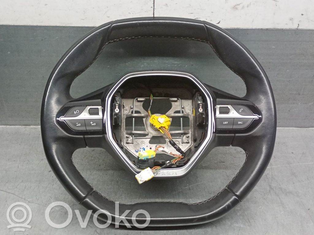 Peugeot 3008 II Volant