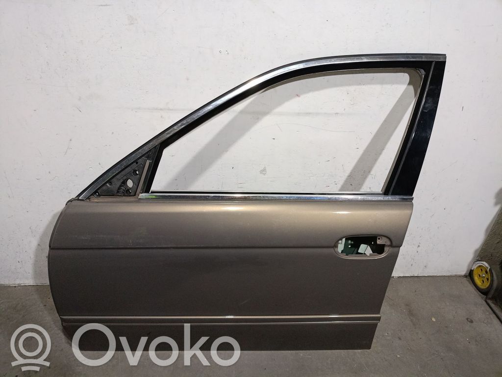 BMW 5 E39 Durvis 