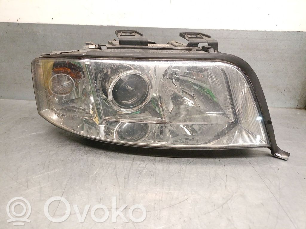 Audi A6 Allroad C5 Scheinwerfer 
