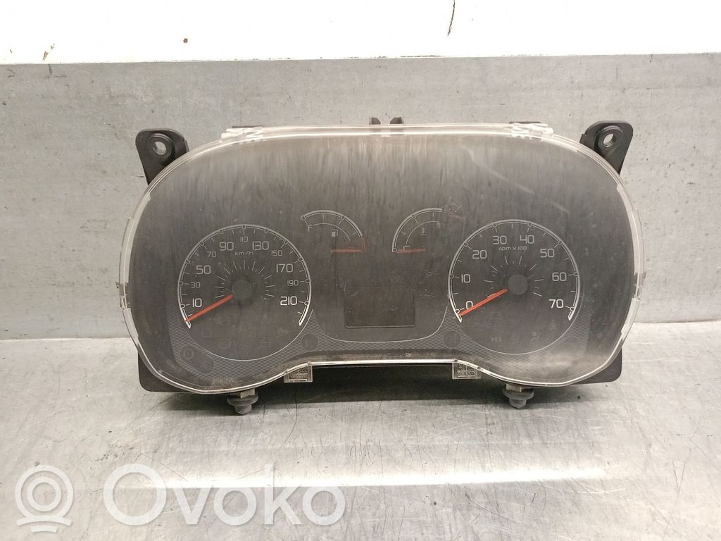 Fiat Doblo Nopeusmittari (mittaristo) 