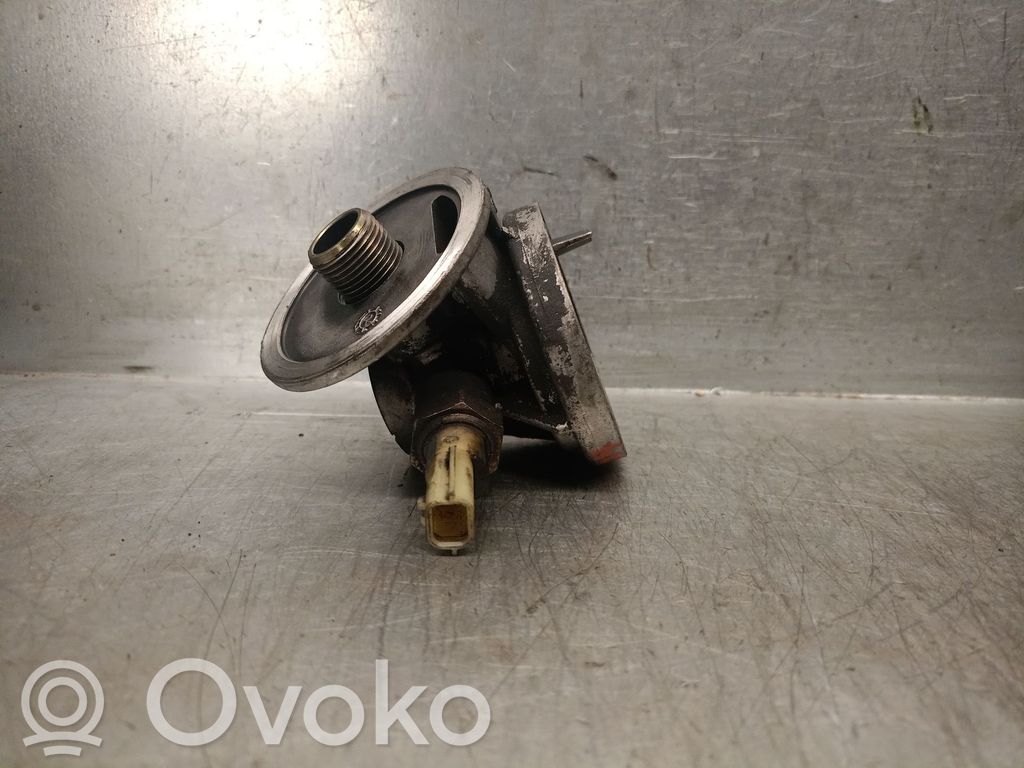 Renault Scenic II -  Grand scenic II Halterung Ölfilter / Ölkühler 