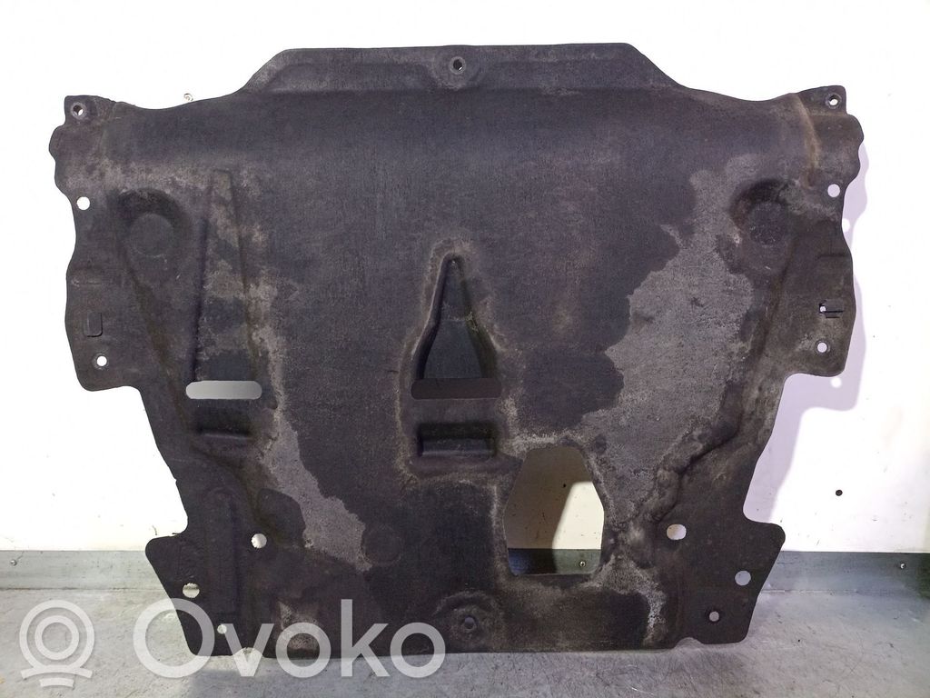 Volvo XC60 Engine splash shield/under tray 