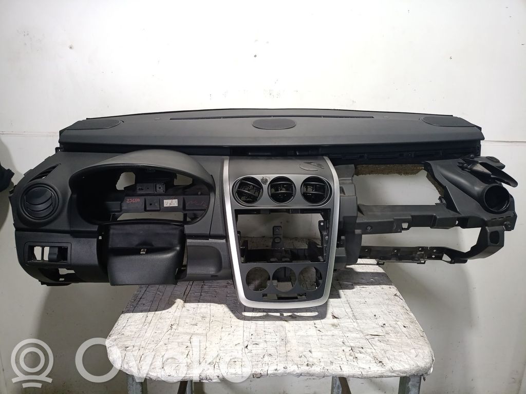 Mazda CX-7 Dashboard 