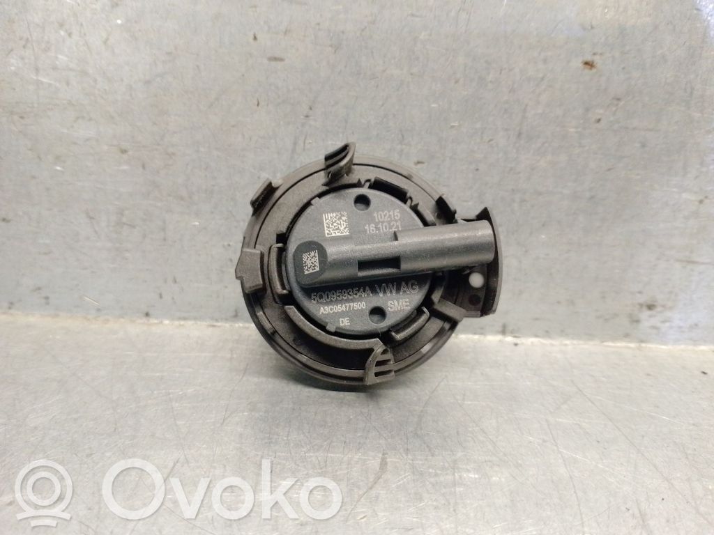 Audi Q3 F3 Sensor 