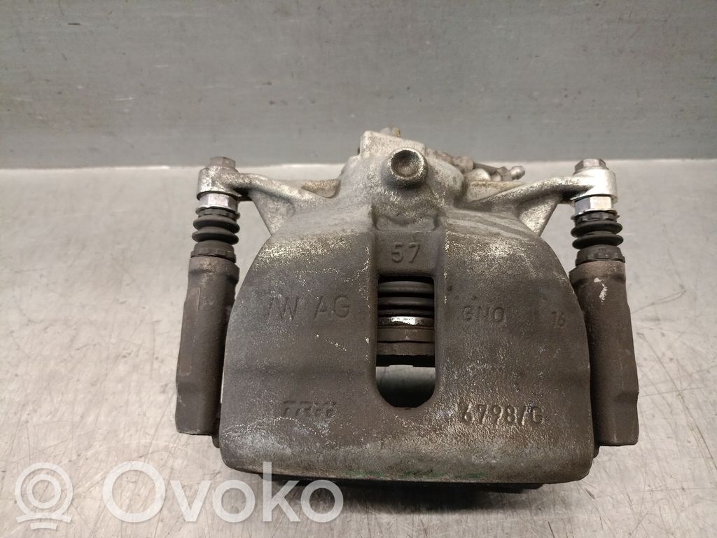 Etujarrusatula   8V0615123D,8V0615123D,TRW