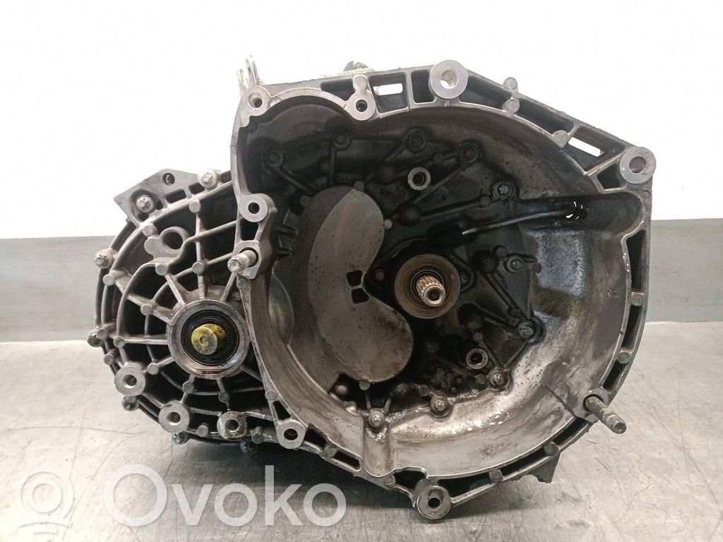 Alfa Romeo Giulietta Scatola del cambio manuale a 5 velocità 