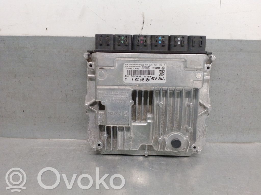 Volkswagen Touareg III Engine control unit/module 