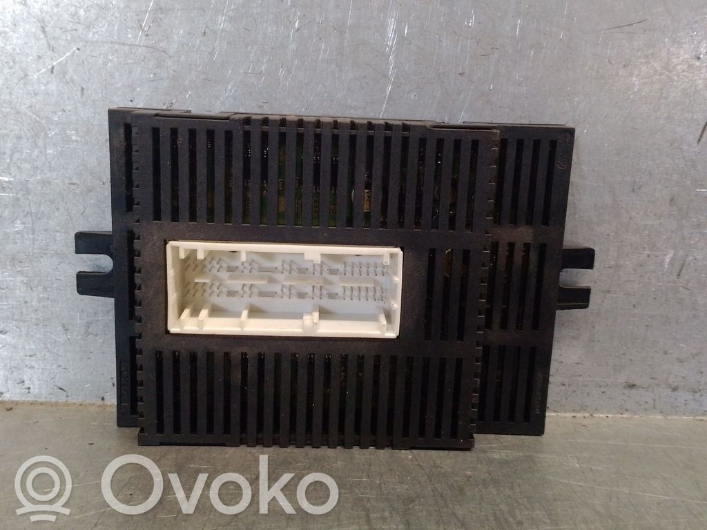 Muut ohjainlaitteet/moduulit   9137775,1304596LEAR