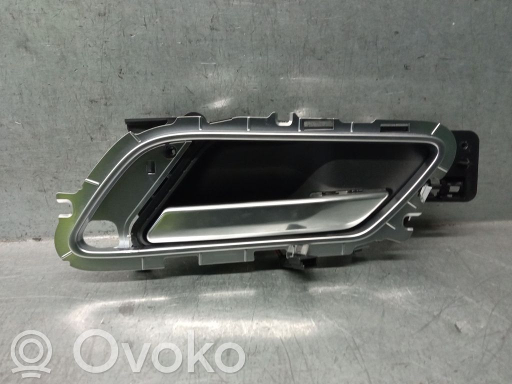 Jaguar F-Pace Manecilla interna puerta trasera 